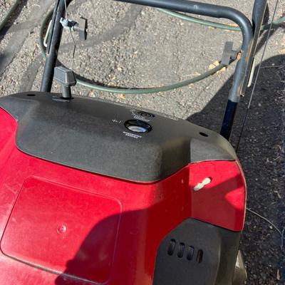 Sale Photo Thumbnail #560