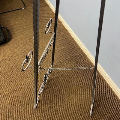 Sale Photo Thumbnail #585