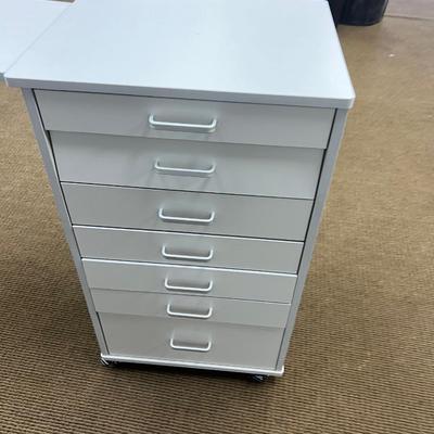 Sale Photo Thumbnail #641