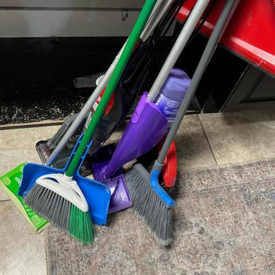 Sale Photo Thumbnail #961