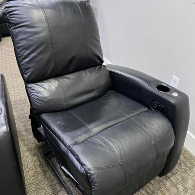 Sale Photo Thumbnail #972