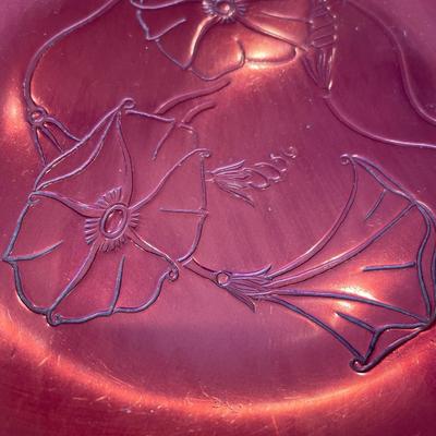 Red craft aluminum bowl