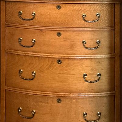 Sale Photo Thumbnail #21: Dovetailed drawers, quality made, beautifully refurbished.