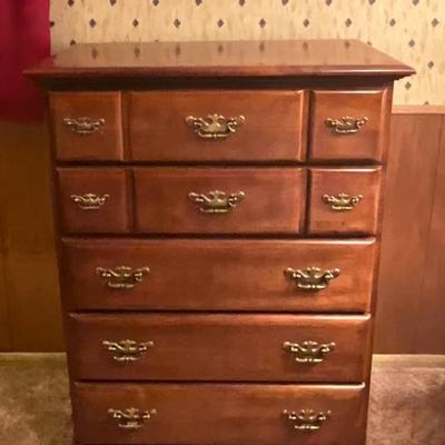 Sale Photo Thumbnail #33: Great condition, I did not locate brand name.
Item located in bottom level so steps involved