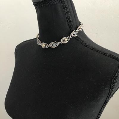 Beautiful, vintage believe it may be a Coro , silver toned, Ab light, blue, crystal rhinestone choker necklace