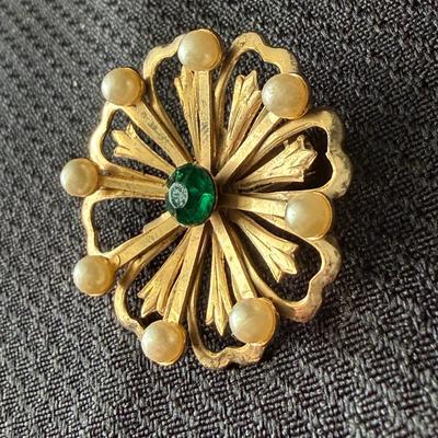 Sale Photo Thumbnail #17: See attached pictures