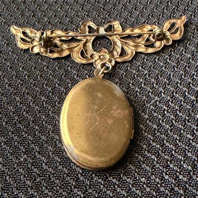 Sale Photo Thumbnail #61: See attached pictures