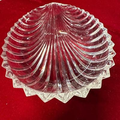 Crystal shell shape, bowl, two silver tone, shell shape mini dishes!
