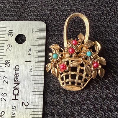 Sale Photo Thumbnail #88: See attached pictures