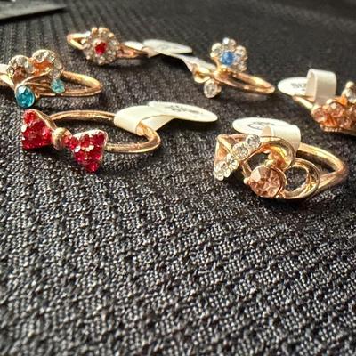 Sale Photo Thumbnail #91: See attached pictures the sizes are labeled on there