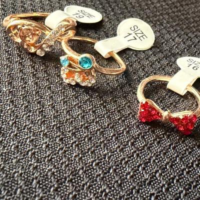 Sale Photo Thumbnail #93: See attached pictures the sizes are labeled on there