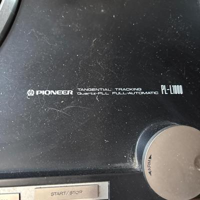 Sale Photo Thumbnail #452: See pics. Works well. Missing front right foot;leg)