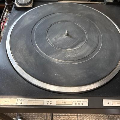 Sale Photo Thumbnail #451: See pics. Works well. Missing front right foot;leg)