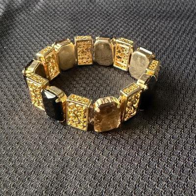 Sale Photo Thumbnail #127: See attached pictures