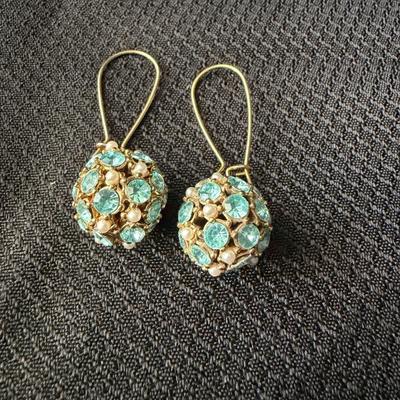 Sale Photo Thumbnail #134: See attached pictures