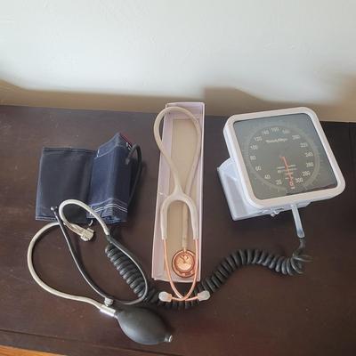 Sale Photo Thumbnail #644: No idea If this is complete but the stethoscope works, use it to crack safes or check for life.