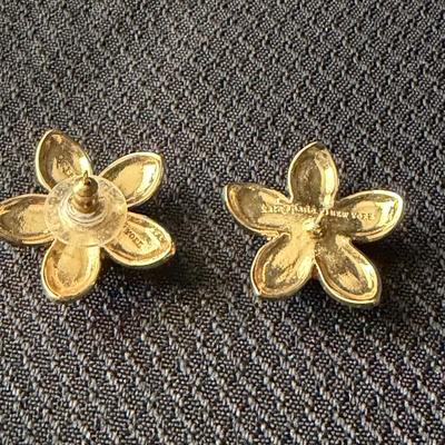 Sale Photo Thumbnail #174: See attached pictures