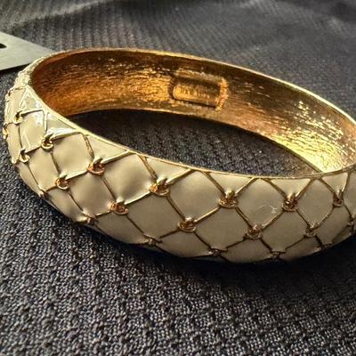 Sale Photo Thumbnail #195: See attached pictures