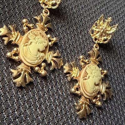 Sale Photo Thumbnail #214: See attached pictures