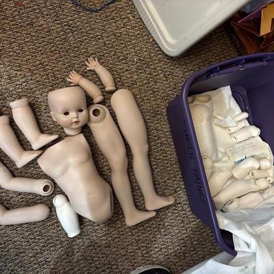 Sale Photo Thumbnail #584: See pics. In tote