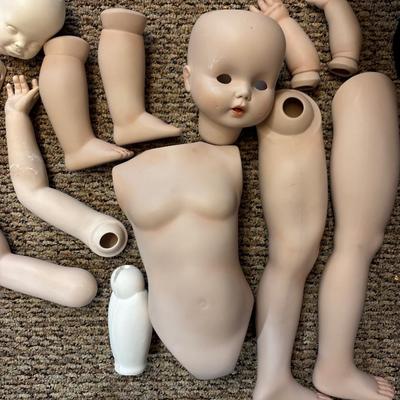 Sale Photo Thumbnail #586: See pics. In tote