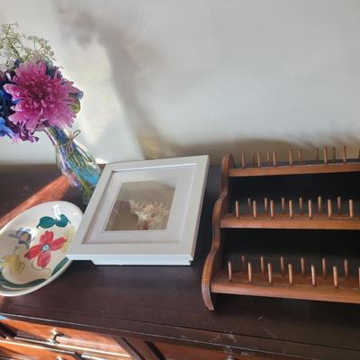 Sale Photo Thumbnail #673: Notice 2 pegs are broken off