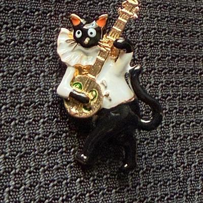 Sale Photo Thumbnail #290: See attached pictures