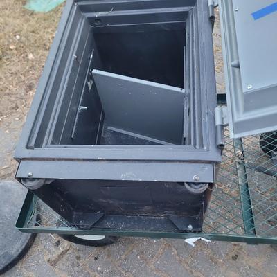 Sale Photo Thumbnail #700: Has the combination and a shelf but it looks like one clip for the shelf is missing, it's is not a proprietary clip