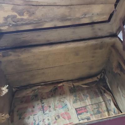 Sale Photo Thumbnail #745: In good shape and rope handles unbroken. 29" wide, 17" deep and 21" tall