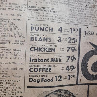 Sale Photo Thumbnail #743: In good shape and rope handles unbroken. 29" wide, 17" deep and 21" tall