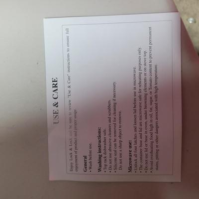 Sale Photo Thumbnail #783: Containers are new and heavy duty locking kitchen containers