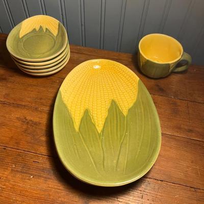 Sale Photo Thumbnail #26: Vintage Shawnee Pottery Corn King