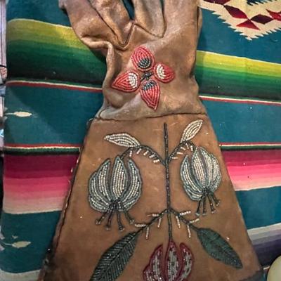 Sale Photo Thumbnail #84: Native American Beaded Decorative Riding Glove 