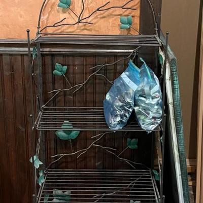 Sale Photo Thumbnail #102: Bakers Rack 