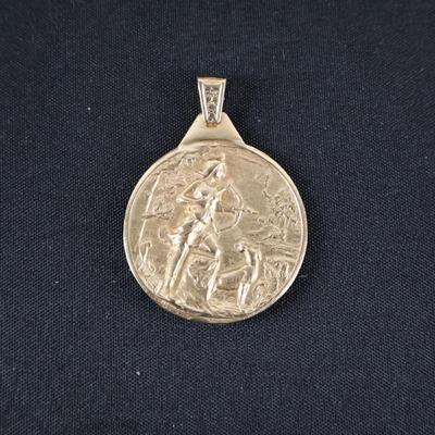 14Kt Gold Pendant - 27.6 grams