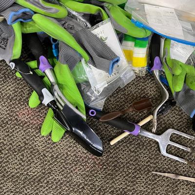 Sale Photo Thumbnail #1037