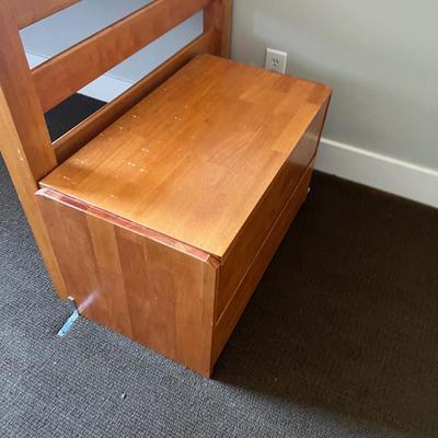 Sale Photo Thumbnail #1092