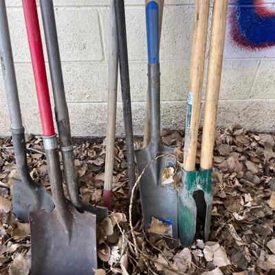  Shed Shovels and Post Hole Digger
