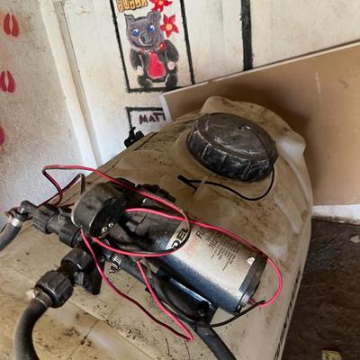  Shed - Country Line SPRAY TANK! Large! 