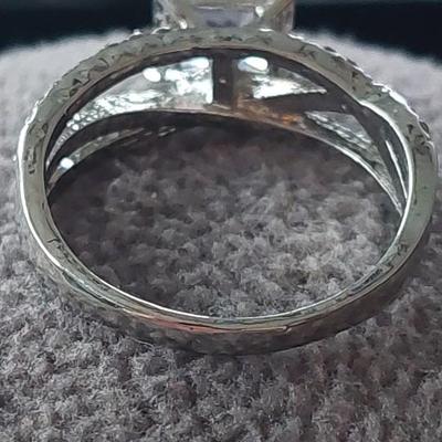 Fashion Ring Size 8