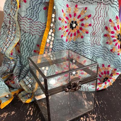 Beautiful table scarf and glass display cube!