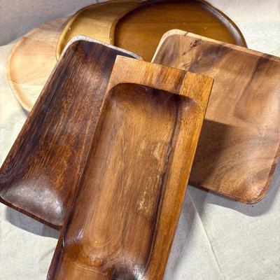 Assortment of wood serving pieces!