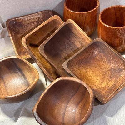 Assortment of wood serving pieces!