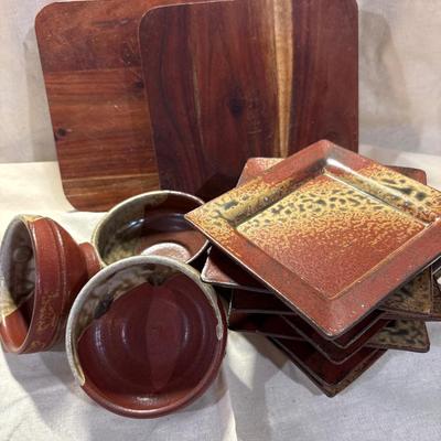 Pottery serving dishes and wood trivet!