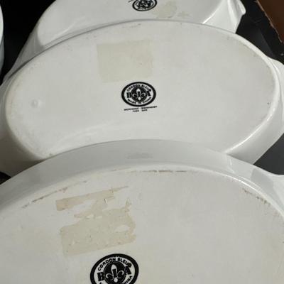 Lot of seven oval baking dishes!
