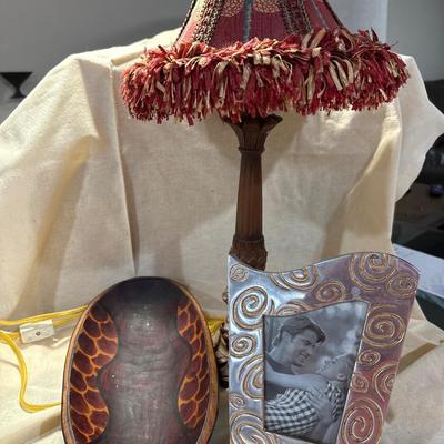 Lamp, wooden dish, photo frame