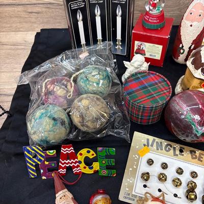 Sale Photo Thumbnail #818: See pictures