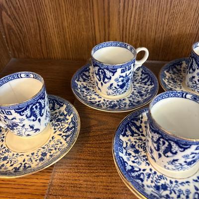 Mootie’s cups & saucers