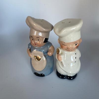Chef S&P and fish shakers