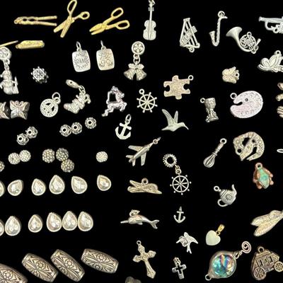 Sale Photo Thumbnail #621: Assortment of Jewelry Charms and Other Pieces